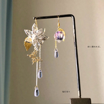 雨に濡れれば。 蓮とカラーチェンジ雫 蝶々とレジン鬼灯のピアス イヤリング 和装小物にも。