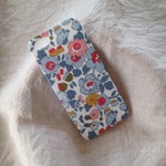 リバティ布張り iphone4/4sケース　（ベッツィ　グレー系）　