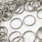 送料無料　丸カン　シルバー　12mm　200個　大きめ　マルカン　チャーム　丸　リング　ピアス　イヤリング　金具　アクセサリー　パーツ　（AP0583）