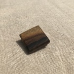 木製ブローチ（２）