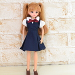 22cmドールサイズ　制服風ワンピース（リカちゃん、ブライスなど）