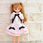 22cmドールサイズ　ピンクのワンピース（リカちゃん、ブライスなど）