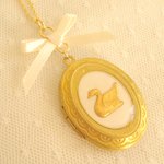 ♡Swan Locketpendant♡