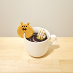 くまさんのフチクッキー付ラテピンクッション