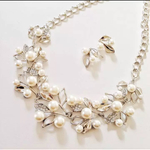 no1232/パールビジューピアス&ネックレス