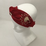 赤いお花柄ターバン