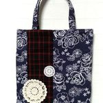 ★送料無料★A4サイズトートバッグ（薔薇・ドイリー）