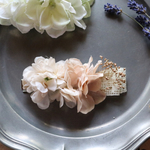 送料込‼️あじさいかすみ草 ヘアアクセサリー   結婚式〜普段使い