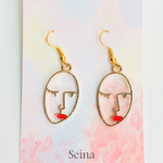 ハンドメイド フェイス REDリップ ゴールド ピアス