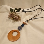 大きなwood ring と とっても可愛い💕wood birdの革ひもネックレス