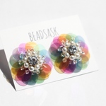 クリアスパンコールフラワーピアス  "Rainbowマルチ"