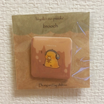 しかくいブローチ
