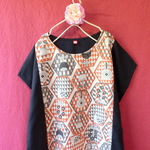 北欧　オリエンタル　ワンピース　レンガ×黒