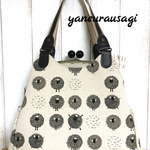 ころころひつじさんのがま口バッグ（L）