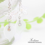 透ける花ピアス(143)