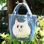 一点物【オシャレな白猫ちゃんデニムランチバック】一点物 トート