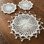 パールビーズ付きドイリー