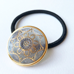 ★再販★天井模様✴︎クリスタルグレー／チェコガラスボタンのヘアゴム36mm