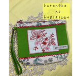 苺刺繍のペタンコポーチ