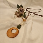 【再販】大きなwood ring と とっても可愛い💕wood birdの革ひもネックレス