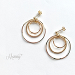 triple ring 大ぶりピアス・イヤリング