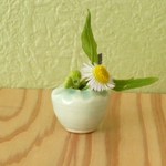 ミニチュア陶器☆青白磁花入　つぼみ