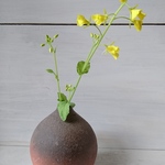 薪窯作品、一輪挿し。