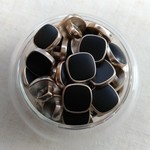 10mm　角丸四角形ボタン　マットゴールド＆ブラック　２５個　P413B