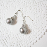 gray cotton pearl ♪ ロンデルのピアス