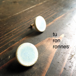 アンティークタイル水色のイヤリング 