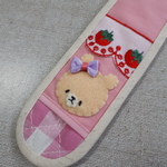 くまさんの 水筒肩紐カバー 　いちご🍓