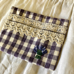 🌹 lavenderの花束  刺繍ポケットティッシュケース
