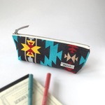 【SALE！】USA生地！両面楽しめるペンケース（エスニック・チマヨ柄×赤無地帆布）