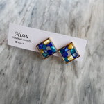 カラフルシェルのスクエアピアス  ブルー系