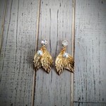 シールピアス　リーフとパールの貼るピアス