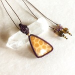 フォシルコーラル macramé necklace
