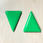 VINTAGE GREEN TRIANGLE RETRO CABOCHONS