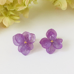 紫陽花（紫）のレジンイヤリング