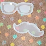 メガネとおひげのオシャレレジン型セット