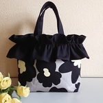 M☆フリルバッグ👜北欧調花柄♪グレー×ブラック