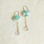 お花チェコビーズのピアス 3