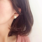 くるんとコットンパールピアス