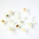 ホワイト系フラワーヘッド　9種29輪詰め合わせセット　造花・花材