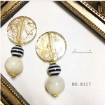No.B317  ゴールド×マーブル⑅︎◡̈︎ のお洒落なアンティークピアス / イヤリング