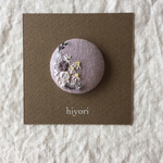 刺繍ブローチ