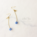 天然石のブルーベリーピアス／ノンホール／イヤリング／樹脂ピアス