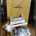＊ねこちゃん２匹　ブックエンド　置物＊