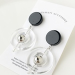 black　ピアス／イヤリング