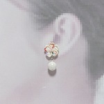 つまみ細工★桜のピアス