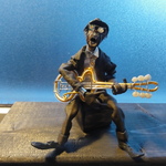 jazzー 腰かけ人形－guiter-01